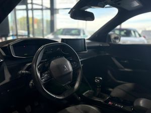 Peugeot 2008 ALLURE PACK PURETECH 130 S&S 6 VEL. MAN TAPICERÍA COZY NEGRO CON PESPUNTES EN AZUL  - Foto 9