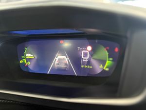 Peugeot 2008 ALLURE PACK PURETECH 130 S&S 6 VEL. MAN TAPICERÍA COZY NEGRO CON PESPUNTES EN AZUL  - Foto 12