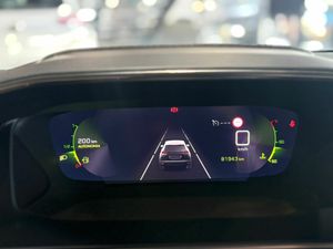 Peugeot 2008 ALLURE PACK PURETECH 130 S&S 6 VEL. MAN TAPICERÍA COZY NEGRO CON PESPUNTES EN AZUL  - Foto 11