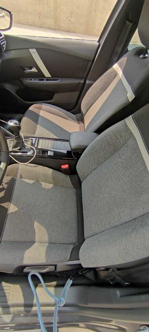 Citroën C4 PURETECH 130 S&S 6V YOU GRIS PLATINO (METALIZADO)	TELA MEANWHILE NEGRO  - Foto 8