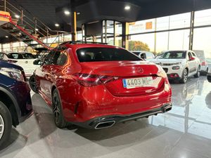 Mercedes Clase C C 200 D AMG Line Premium Plus ROJO PATAGONIA METALIZADO (DESIGNO  - Foto 8