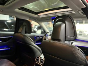 Mercedes Clase C C 200 D AMG Line Premium Plus ROJO PATAGONIA METALIZADO (DESIGNO  - Foto 18