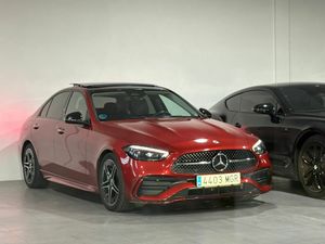 Mercedes Clase C C 200 D AMG Line Premium Plus ROJO PATAGONIA METALIZADO (DESIGNO  - Foto 36