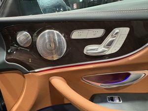 Mercedes Clase E CABRIO E 220 D PAQUETE ADVANTAGE^PAQUETE PREMIUM^PAQUETE PREMIUM PLUS^  - Foto 19