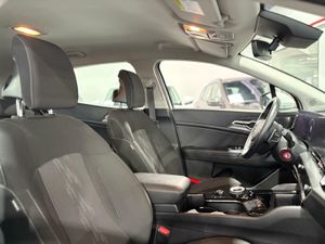 Kia Sportage DRIVE	1.6 T-GDI HEV 158KW (215CV) DRIVE 4X2 INFRA RED (METALIZADO  - Foto 13