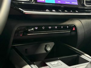 Citroën C5 Aircross LIVE 1.2 130CV MT6  EURO 6DG g/km  - Foto 20