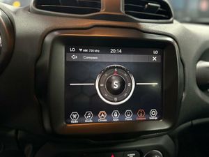 Jeep Renegade EHYBRID 1.5 96KW(130CV) LIMITED ATX GRAPHITE GREY (METALIZADO)	TELA NEGRO  - Foto 24
