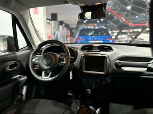 Jeep Renegade EHYBRID 1.5 96KW(130CV) LIMITED ATX GRAPHITE GREY (METALIZADO)	TELA NEGRO  - Foto 13