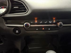 Mazda CX-30 2.5L eSKYACT G MHEV PrimeLine MT AUT.  - Foto 17