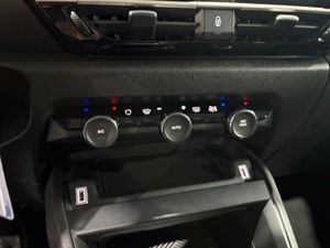Citroën C4 PURETECH 130 S&S 6V YOU GRIS PLATINO (METALIZADO)	TELA MEANWHILE NEGRO  - Foto 20