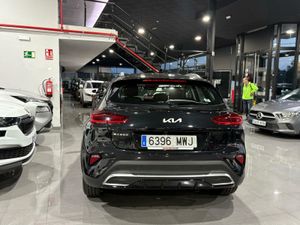 Kia XCeed 1.0 T-GDI BUSINESS 74KW 100CV BLACK PEARL (METALIZADO)	TELA NEGRA  - Foto 7
