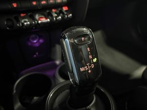 MINI Cooper COOPER 5 PUERTAS ENIGMATIC BLACK METALIZADA	TELA FIREWORK CARBON BLACK  - Foto 33