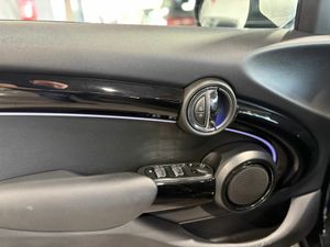 MINI Cooper COOPER 5 PUERTAS ENIGMATIC BLACK METALIZADA	TELA FIREWORK CARBON BLACK  - Foto 36