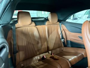 Mercedes Clase E CABRIO E 220 D PAQUETE ADVANTAGE^PAQUETE PREMIUM^PAQUETE PREMIUM PLUS^  - Foto 27
