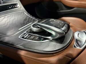 Mercedes Clase E CABRIO E 220 D PAQUETE ADVANTAGE^PAQUETE PREMIUM^PAQUETE PREMIUM PLUS^  - Foto 17