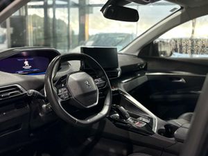 Peugeot 5008 ALLUR	1.2 PURETECH 96KW S&S ALLURE EAT8   - Foto 8