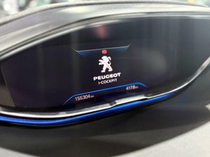 Peugeot 5008 ALLUR	1.2 PURETECH 96KW S&S ALLURE EAT8   - Foto 16