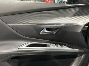 Peugeot 5008 ALLUR	1.2 PURETECH 96KW S&S ALLURE EAT8   - Foto 25