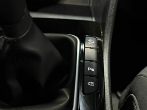 Kia Sportage DRIVE	1.6 T-GDI 118KW (160CV) DRIVE 17