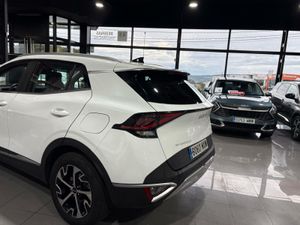 Kia Sportage Kia Sportage DRIVE 1.6 T-GDI HEV 158KW (215CV) DRIVE 4X2  PACK DESIGN  - Foto 9