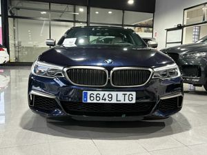 BMW Serie 5 BMW M550i xDrive Berlina M perfonmance  - Foto 46