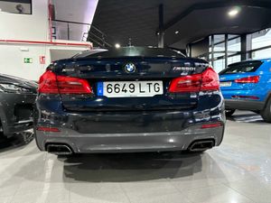 BMW Serie 5 BMW M550i xDrive Berlina M perfonmance  - Foto 56
