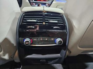 BMW Serie 5 BMW M550i xDrive Berlina M perfonmance  - Foto 32