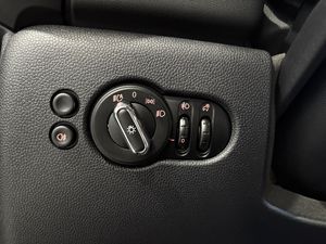 MINI Cooper COOPER 5 PUERTAS ENIGMATIC BLACK METALIZADA	TELA FIREWORK CARBON BLACK  - Foto 29