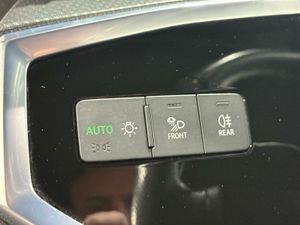 Audi Q3 S LINE 35 TFSI 110KW (150CV) S TRONIC GRIS DAYTONA (EFECTO PERLA)  - Foto 32