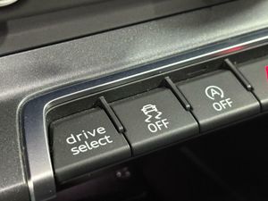 Audi Q3 S LINE 35 TFSI 110KW (150CV) S TRONIC GRIS DAYTONA (EFECTO PERLA)  - Foto 21