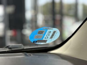 Fiat 500 MONOT	MONOTRIM 1.0 HYBRID 51KW (70 CV) LLANTAS DE ALEACIÓN DE 38CM (15