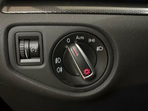 Seat Alhambra EXLGO	1.4 TSI 110KW DSG S/S EXCELLEN GO PUERTAS ELECTRICAS  - Foto 17