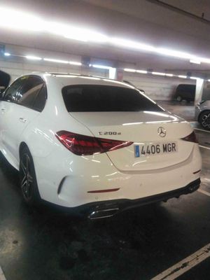 Mercedes Clase C C 200 D AMG Line Premium Plus ROJO PATAGONIA METALIZADO (DESIGNO  - Foto 6