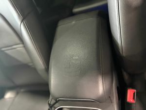 Porsche Cayenne Coupé E-Hybrid Platinum Edition   - Foto 17