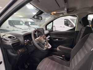 Opel Combo 1.5 TD 75KW LIFE BUSINESS EDITION PLUS L1 N1 102cv COMBI 5 PLAZAS  - Foto 12