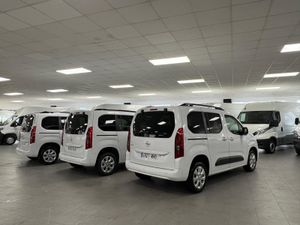 Opel Combo 1.5 TD 75KW LIFE BUSINESS EDITION PLUS L1 N1 102cv COMBI 5 PLAZAS  - Foto 4