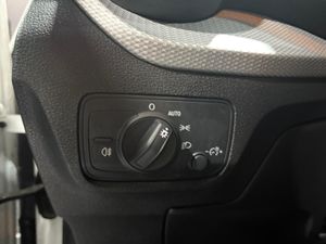 Audi Q2 Advanced 30 TDI   - Foto 13