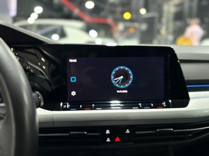 Volkswagen Golf Life 1.5 eTSI DSG   - Foto 27