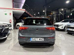 Volkswagen Golf Life 1.5 eTSI DSG   - Foto 11