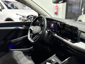 Volkswagen Golf Life 1.5 eTSI DSG   - Foto 18