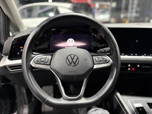 Volkswagen Golf Life 1.5 eTSI DSG   - Foto 17