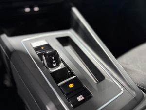 Volkswagen Golf Life 1.5 eTSI DSG   - Foto 24