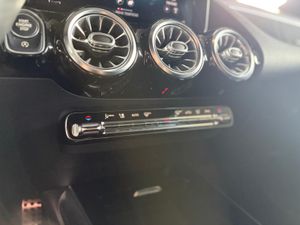 Mercedes GLA GLA 200 D 4MATIC AMG  AMG   - Foto 30