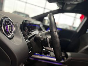 Mercedes GLA 200 AMG 7-G-DCT GRIS SELENITA  - Foto 14