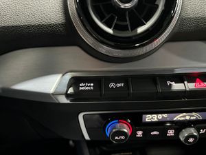 Audi Q2 S- LINE 35 TDI S tronic   - Foto 17