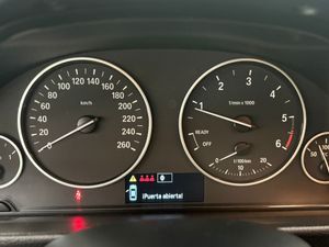 BMW Serie 3 318d TOURING   - Foto 22