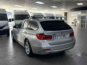 BMW Serie 3 318d TOURING   - Foto 4