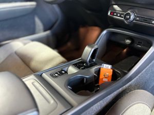 Volvo XC40 1.5 T2 Core Auto ROJO FUSION  - Foto 14