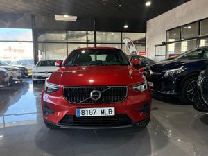 Volvo XC40 1.5 T2 Core Auto ROJO FUSION  - Foto 7