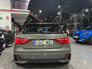 Audi A1 Sportback S line 25 TFSI   - Foto 6